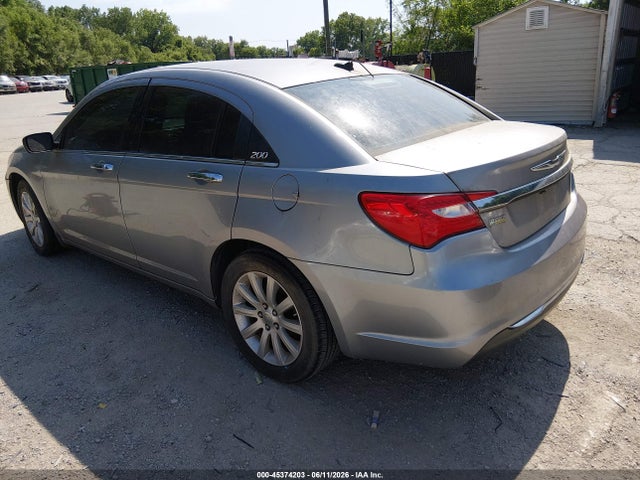 Chrysler 200 Limited