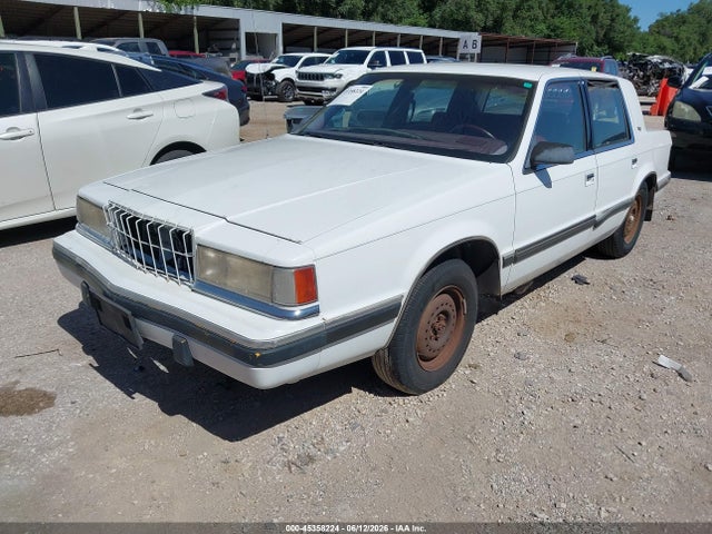 Dodge Dynasty Le