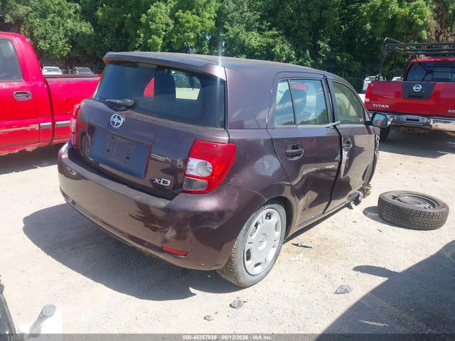 Scion xD