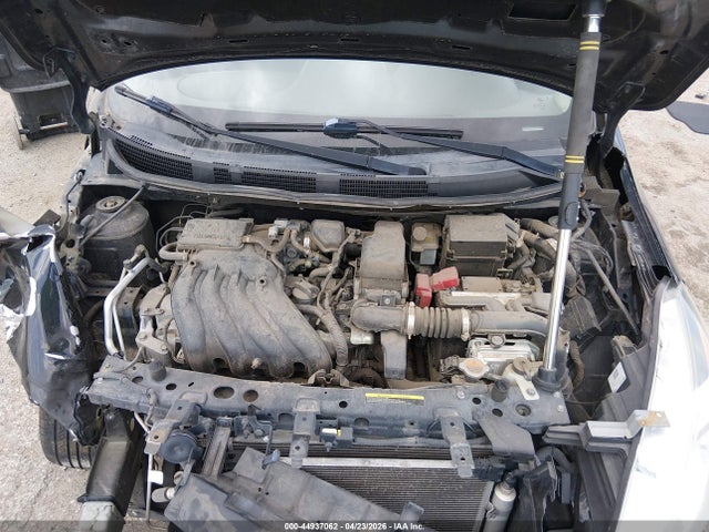 Nissan Versa 1.6 Sl