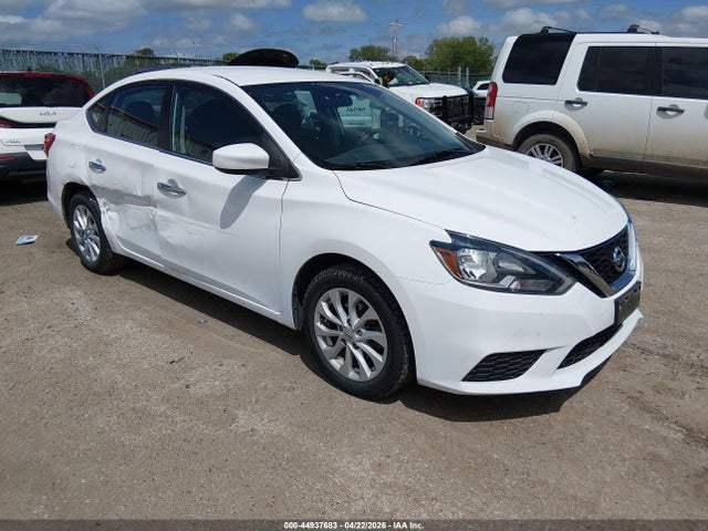 Salvage Nissan Sentra Image