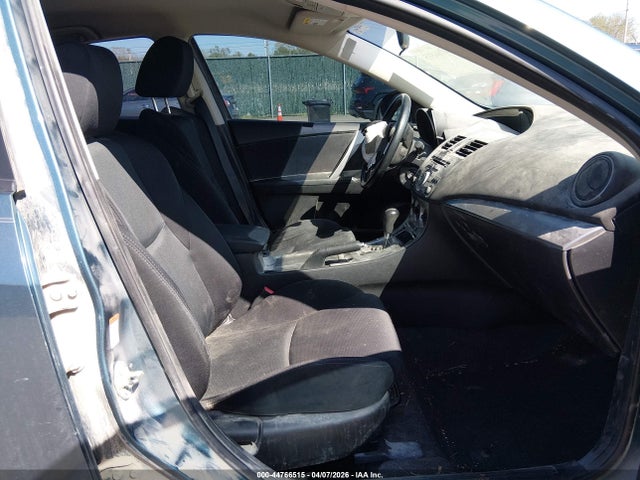 Mazda Mazda3 S Sport