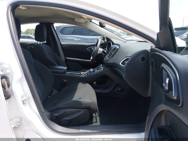 Chrysler 200 Lx