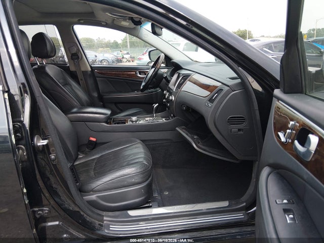 Hyundai Equus Signature