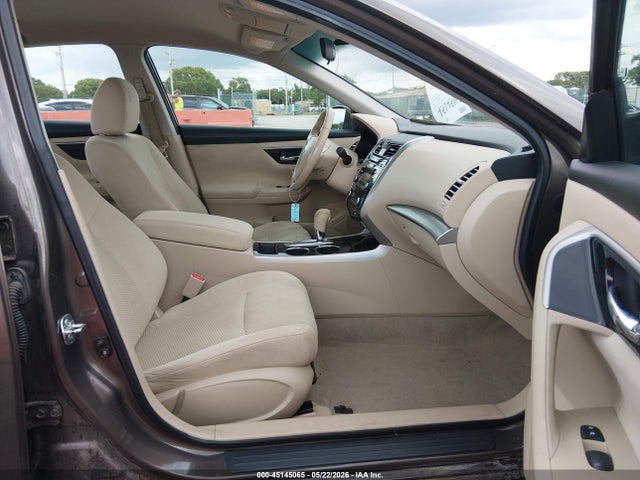 Nissan Altima 2.5 Sv