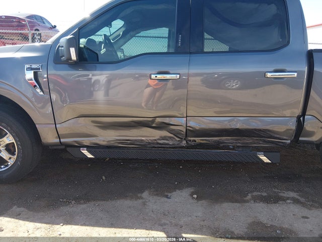 Ford F-150 Xlt