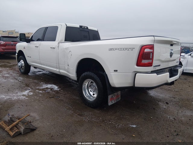 Ram 3500 Laramie  4x4 8' Box