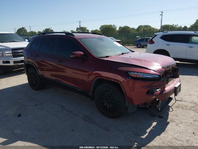 Salvage Jeep Cherokee Image
