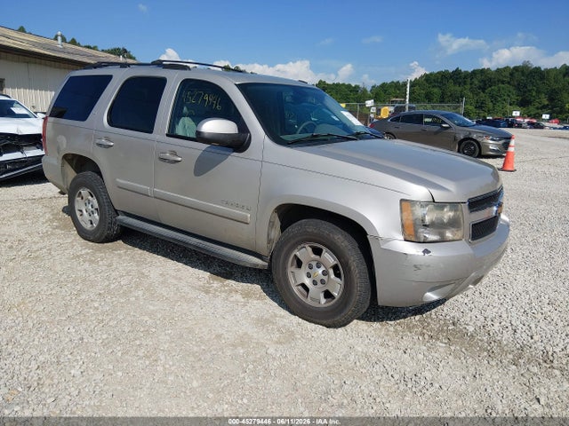 Salvage Chevrolet Tahoe Image