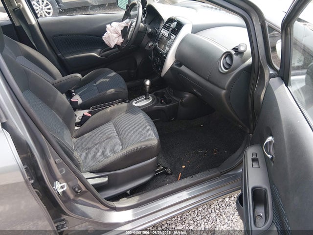 Nissan Versa Sv
