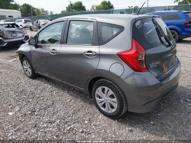 Nissan Versa Sv