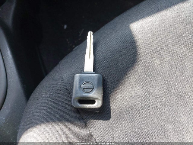 Nissan Versa 1.6 S+