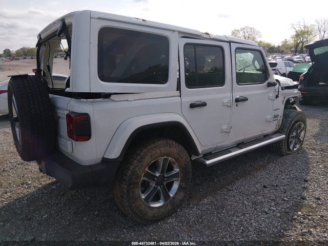 Jeep Wrangler Sahara 4x4