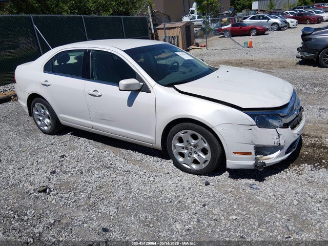 Salvage Ford Fusion Image