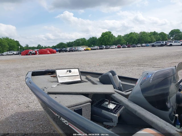 Tracker 18