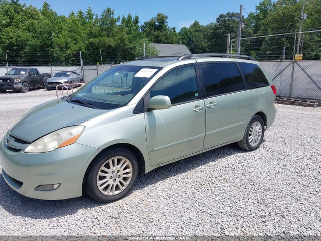 Toyota Sienna Xle