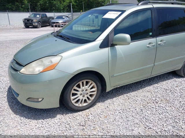 Toyota Sienna Xle