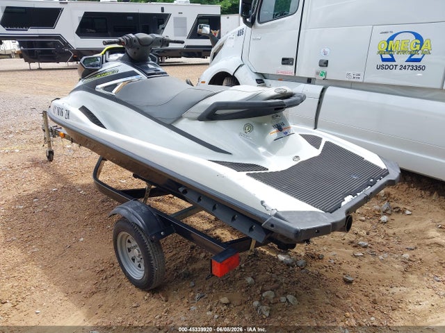 Yamaha Waverunner