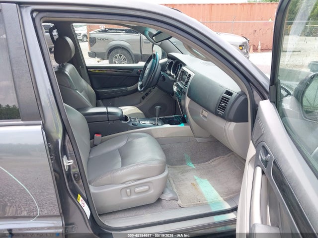 Toyota 4Runner Limited V6