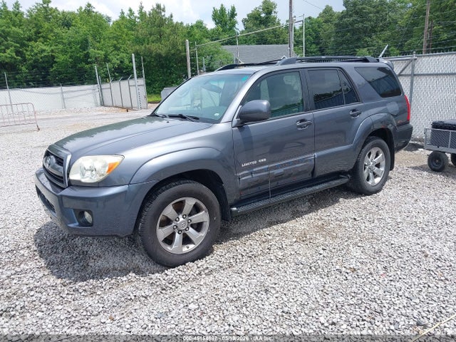 Toyota 4Runner Limited V6