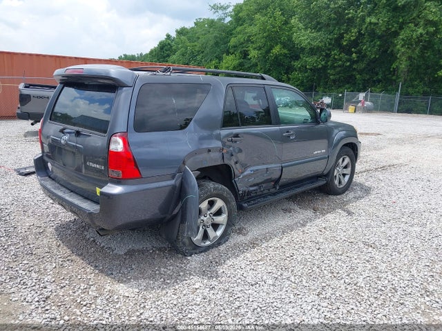 Toyota 4Runner Limited V6