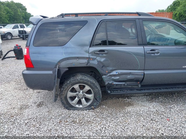 Toyota 4Runner Limited V6
