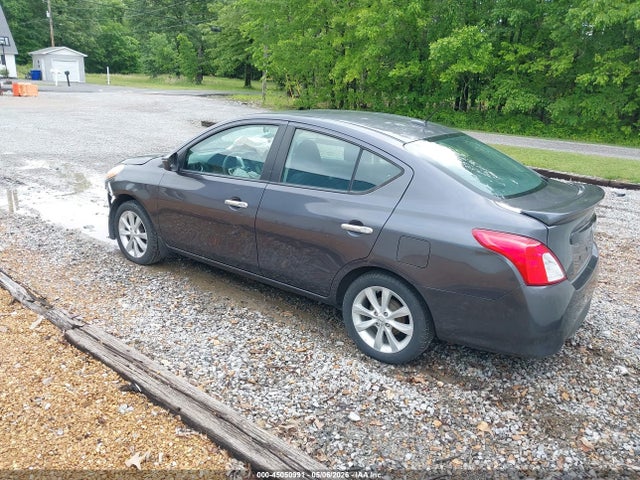 Nissan Versa 1.6 Sl