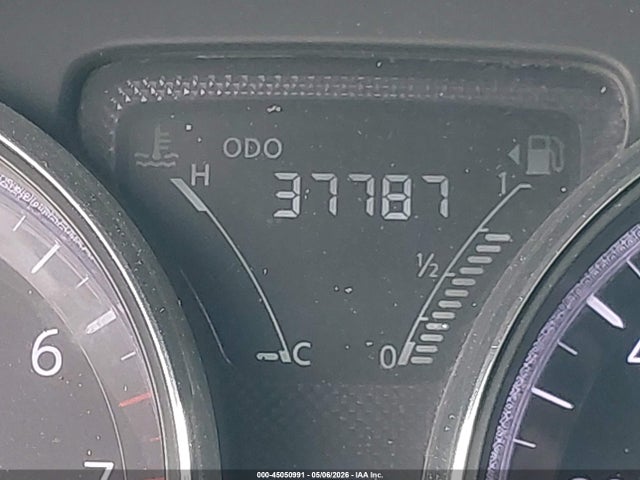 Nissan Versa 1.6 Sl