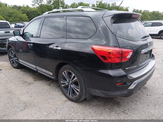 Nissan Pathfinder Platinum