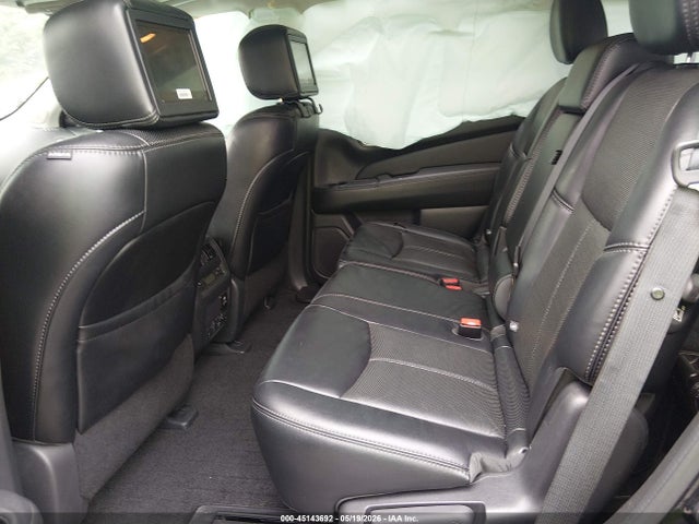 Nissan Pathfinder Platinum