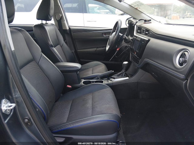 Toyota Corolla Se