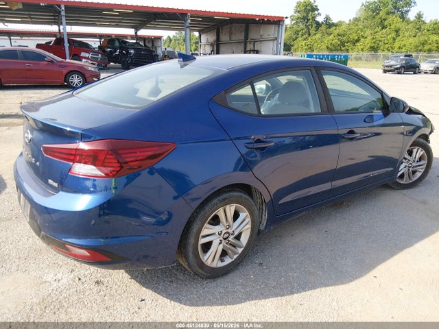 Hyundai ELANTRA Sel