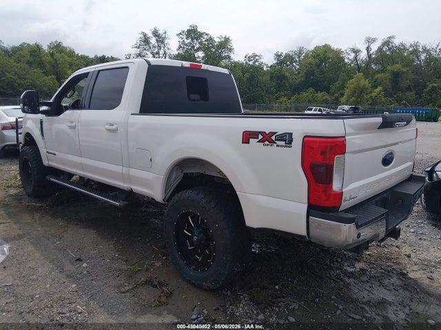 Ford F-250 Lariat