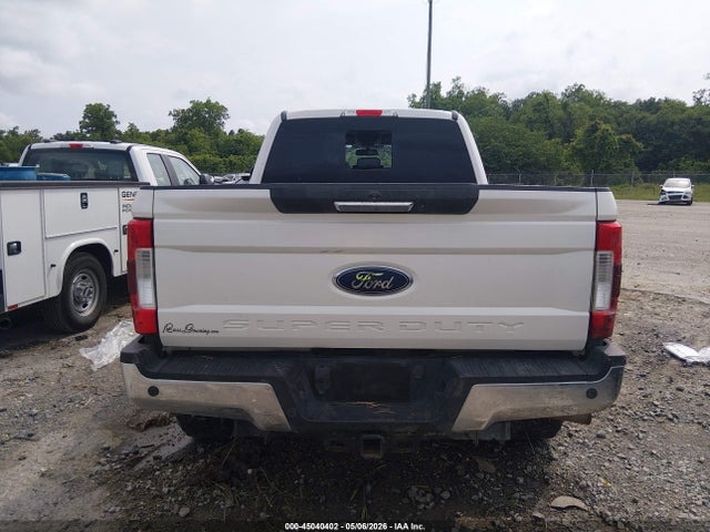 Ford F-250 Lariat
