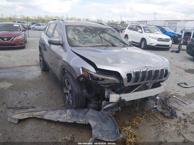 Salvage Jeep Cherokee Image