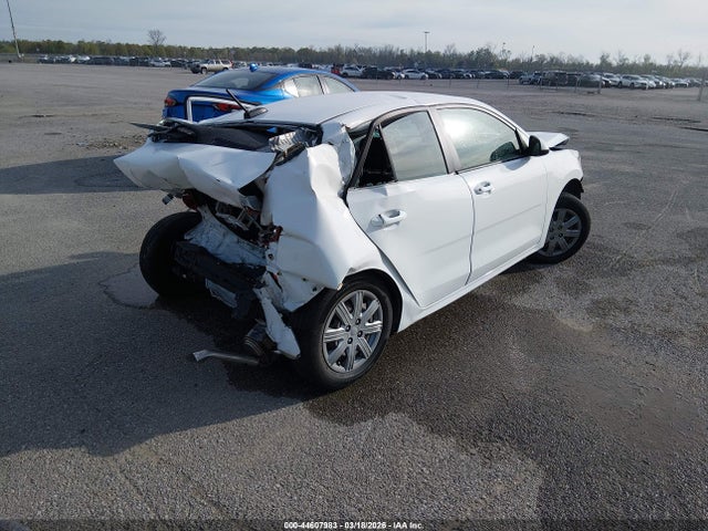 Kia Rio Lx