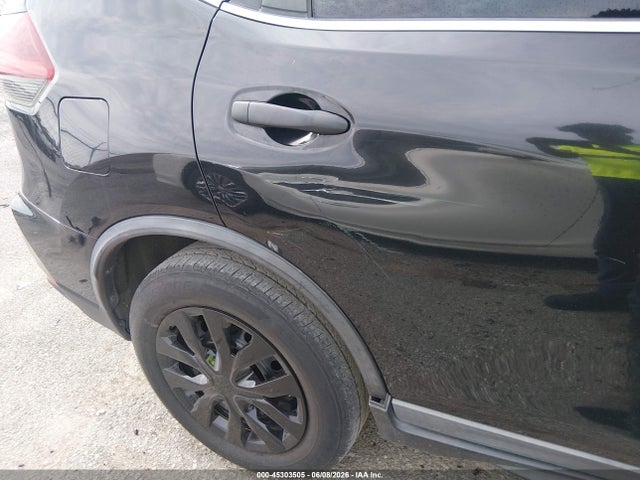 Nissan Rogue S Fwd