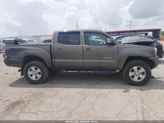 Toyota Tacoma Base V6