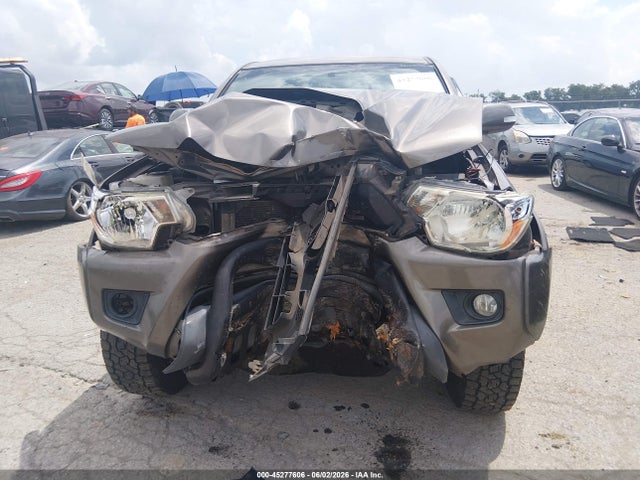 Toyota Tacoma Base V6