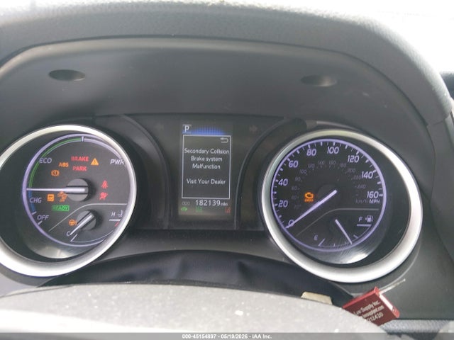 Toyota Camry Le Hybrid
