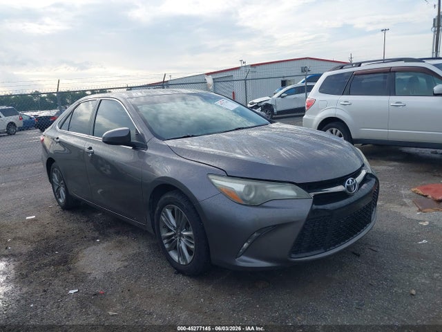 Salvage Toyota Camry Image