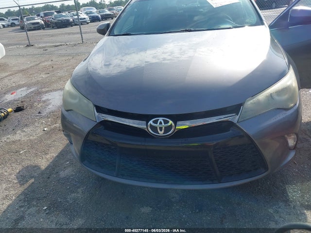 Toyota Camry Se