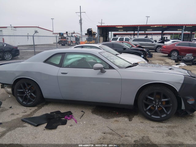 Dodge Challenger Sxt