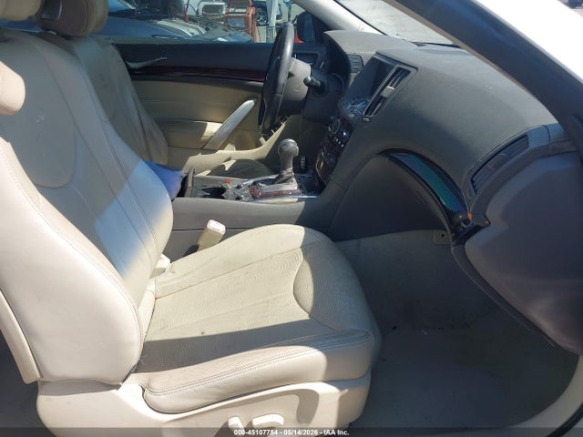 INFINITI G37
