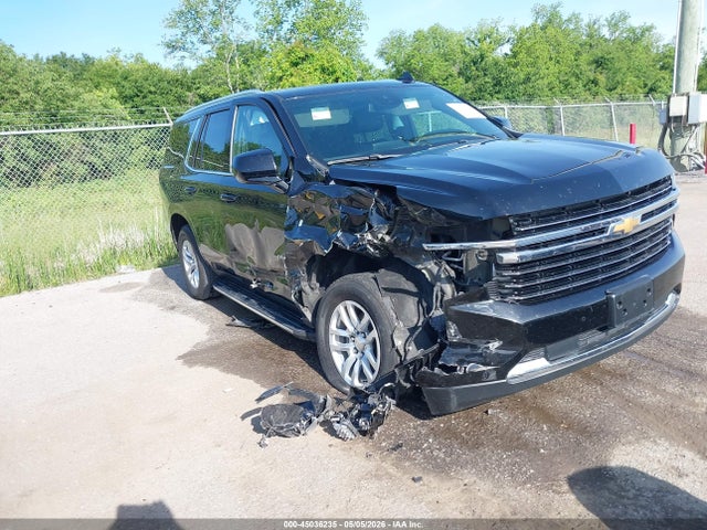 Salvage Chevrolet Tahoe Image
