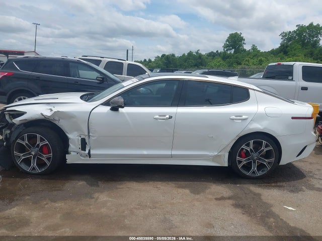 Kia Stinger Gt2