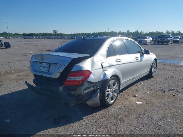 Mercedes-Benz C-Class Luxury 4matic