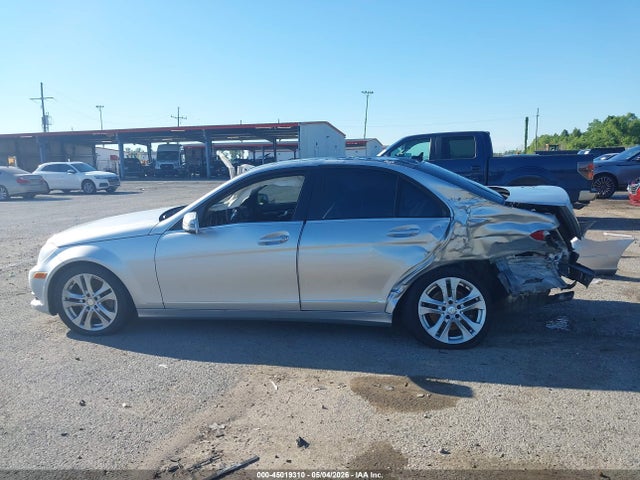 Mercedes-Benz C-Class Luxury 4matic