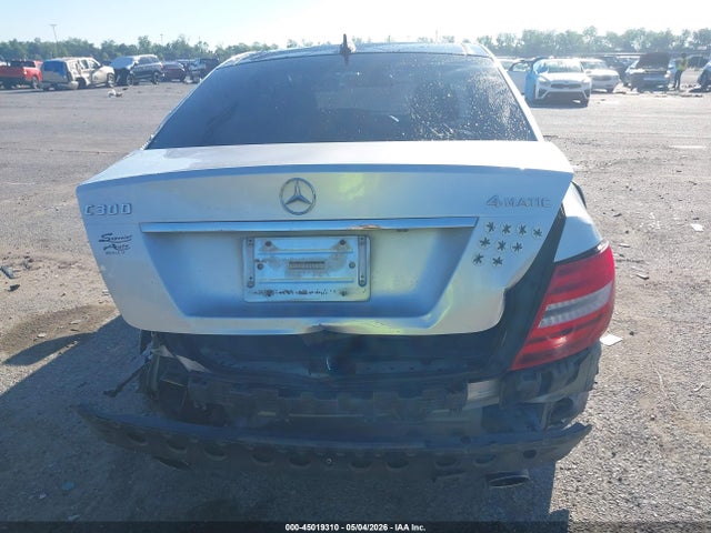 Mercedes-Benz C-Class Luxury 4matic