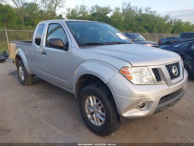 Salvage Nissan Frontier Image